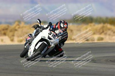 media/Jan-09-2022-SoCal Trackdays (Sun) [[2b1fec8404]]/Turn 16 (11am)/